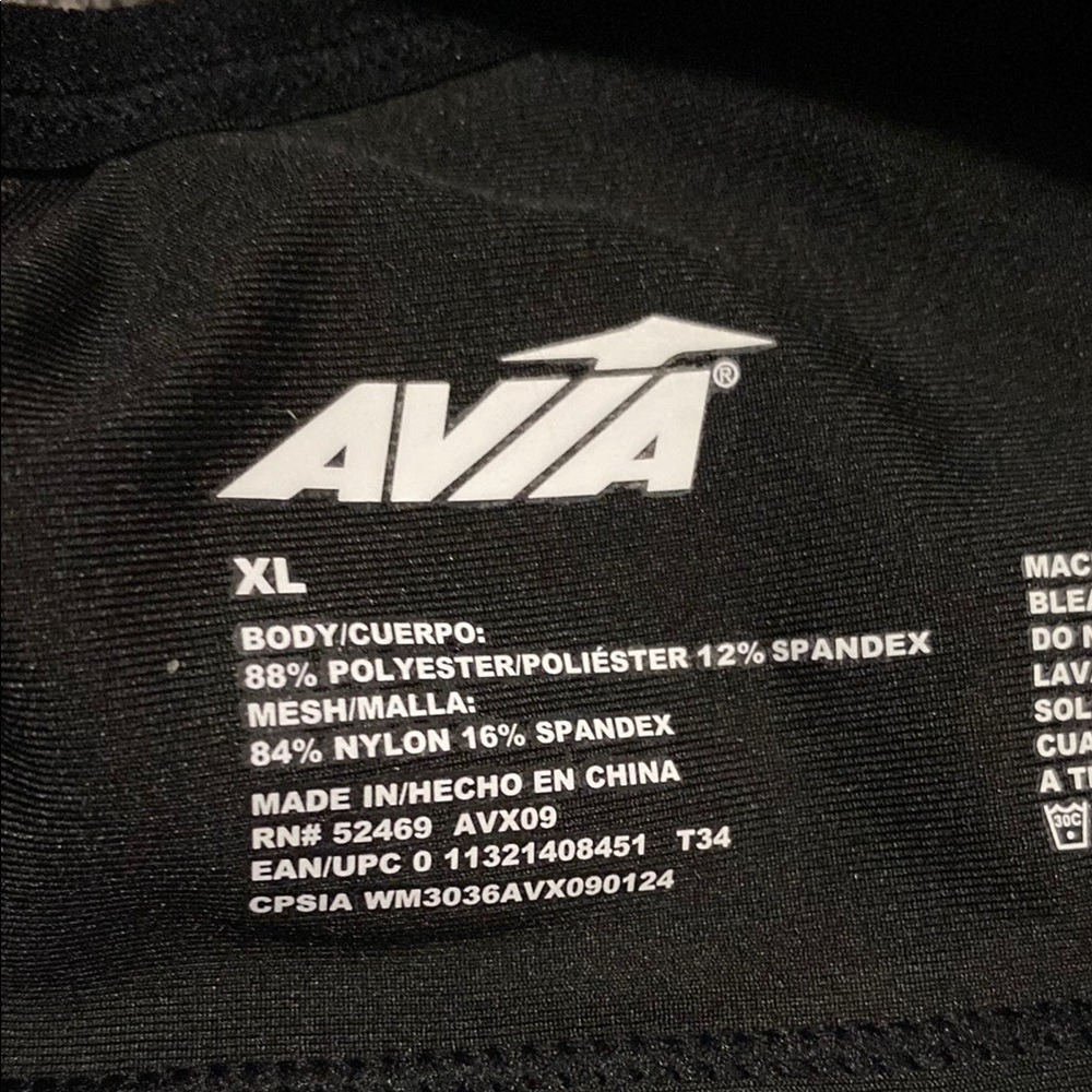 Avía Crisscross Sports Bra with Wide Supportive Band - Picture 3 of 9